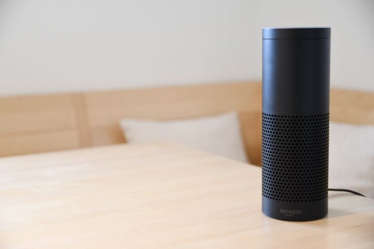 声優業界の変遷と未来：AIと新人の波